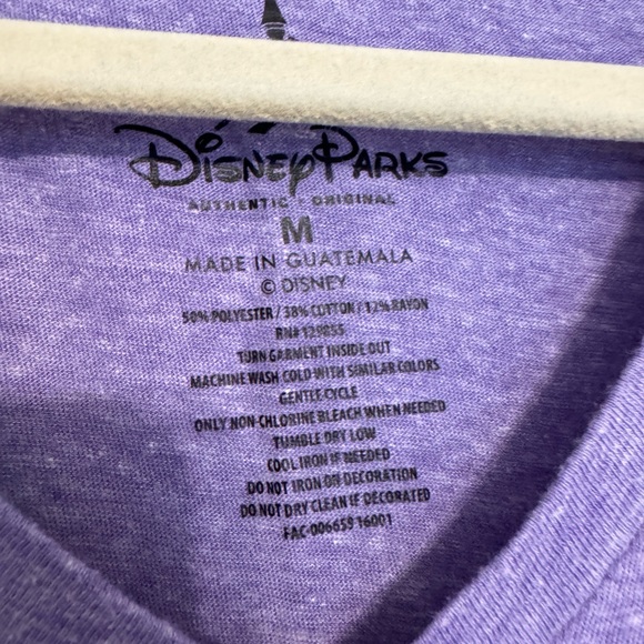 Disney World T-Shirt - Picture 2 of 3